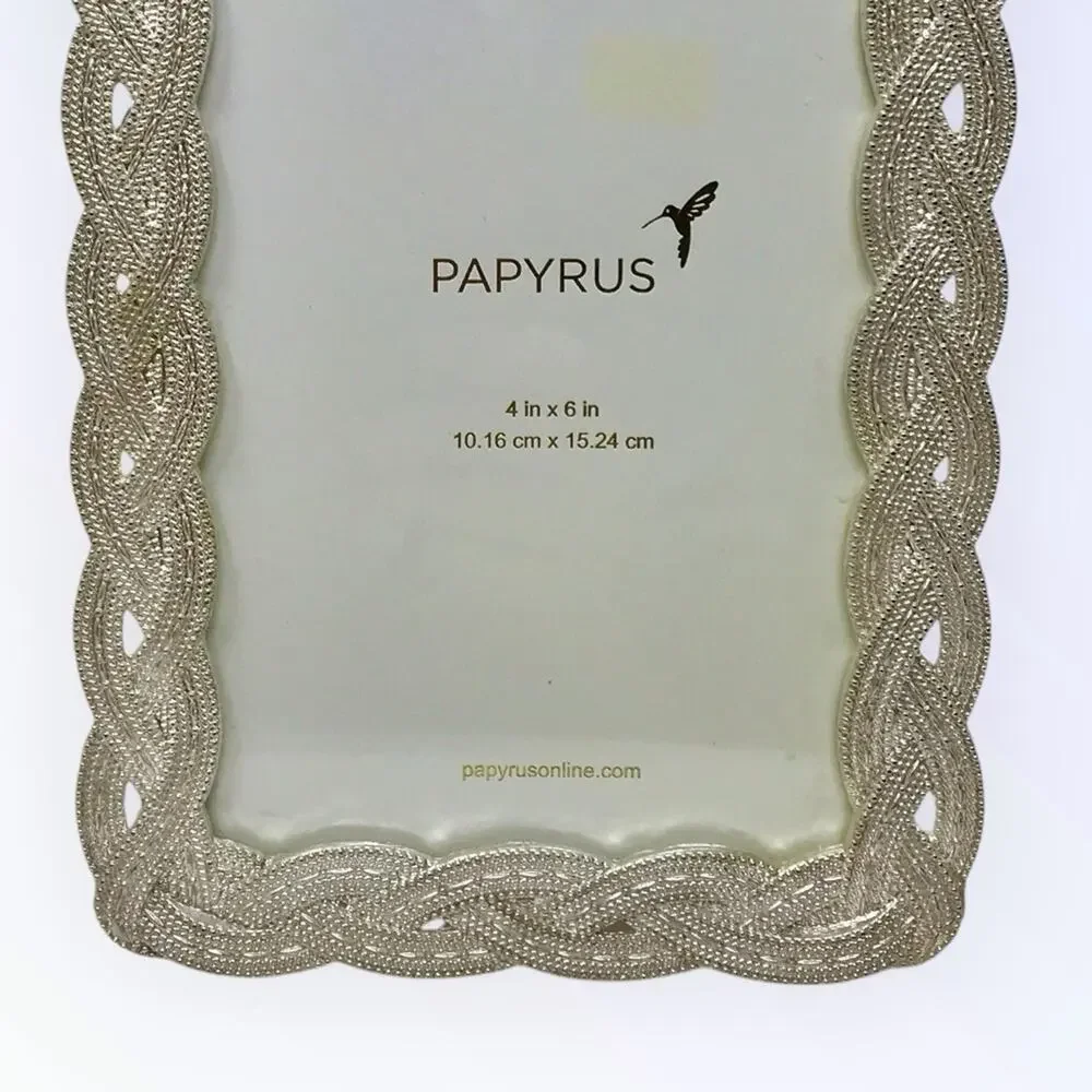 Papyrus NWT 4 x 6 Photo Frame Silver Finish with Braided Style Vintage